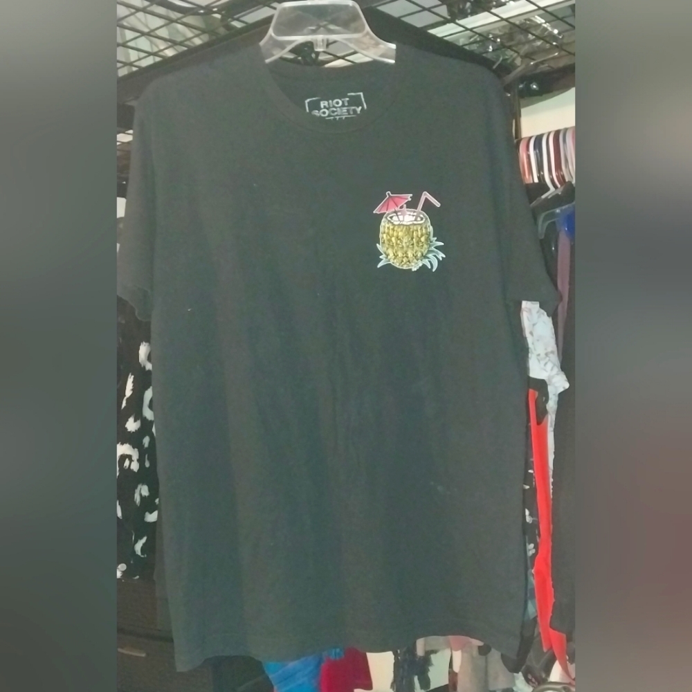 Riot Society Men's Black Pina Colada Graphic T-Shirt